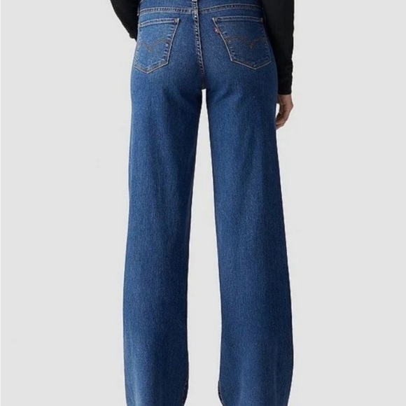 Levis | 318 Shaping Wide Leg Jeans 27 - Picture 2 of 9